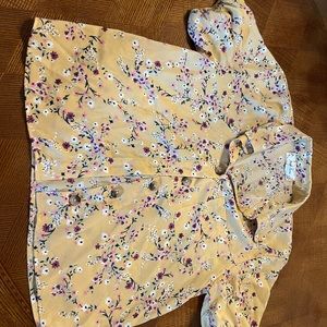 Pink Rose size small button up top yellow with floral design